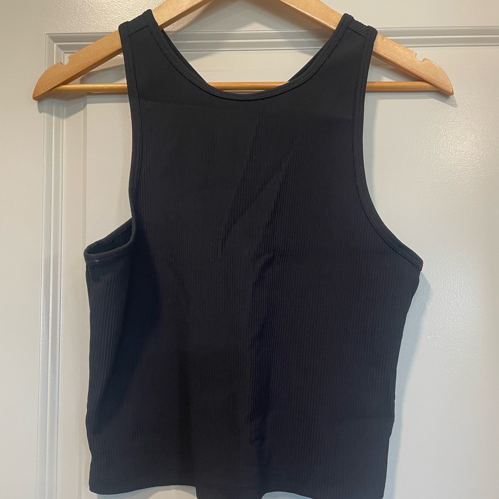 Athleta Black Ribbed Crop Tank Top Size Medium - Picture 2 of 4